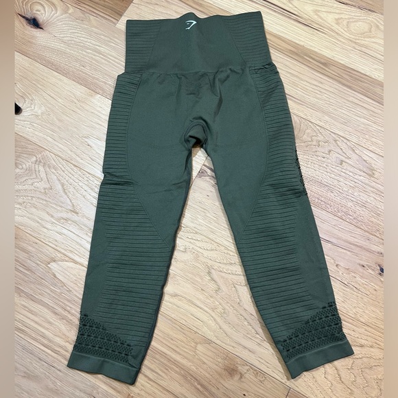 Gymshark Energy Seamless Olive HR Crop Leggings - Picture 4 of 5